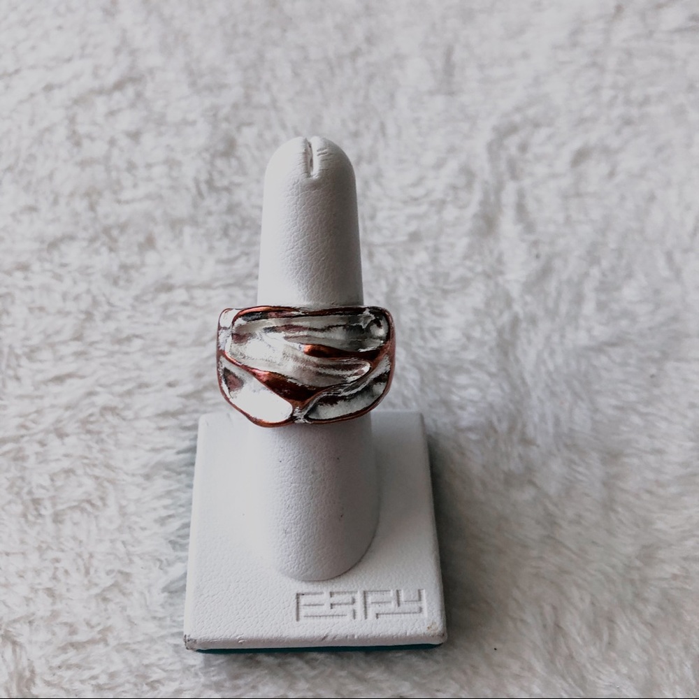 Stretch band ring All $8 and under items 3 for $15